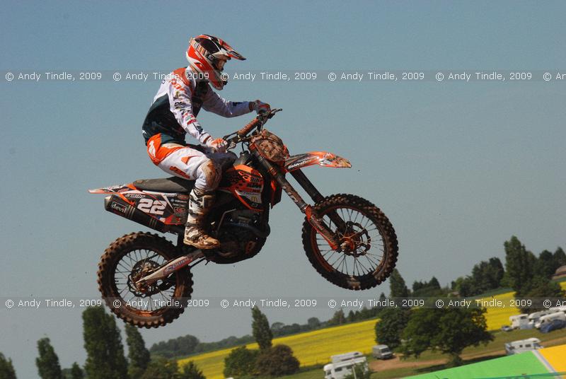 AGT-090531-6560 - #22 Anthony Bossiere MX2