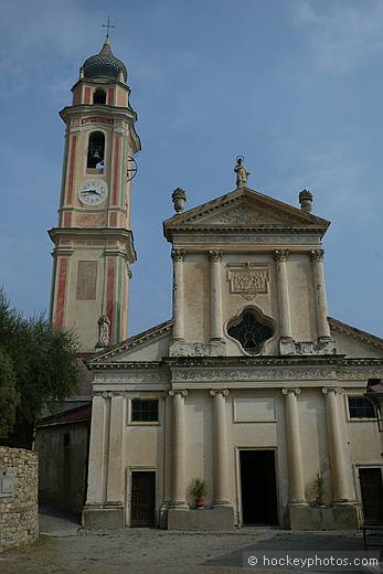 The Chapel of St.Bernardo, Villa Faraldi